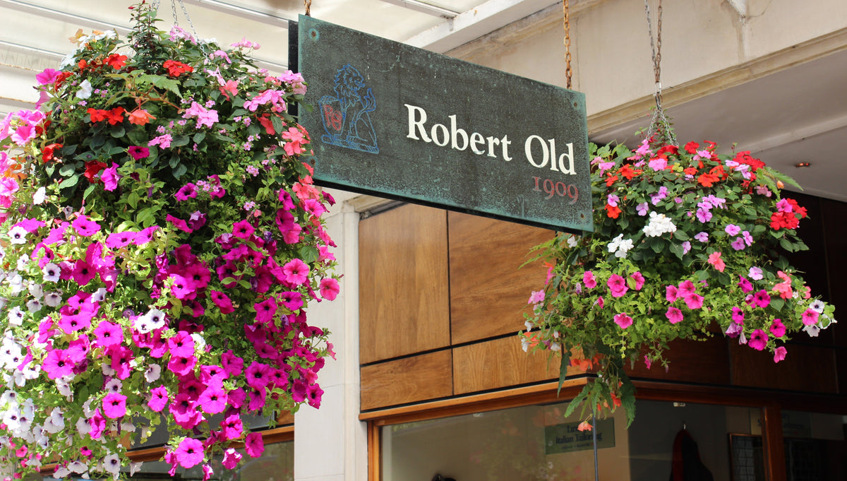 How to find a trustworthy designer menswear retailer online