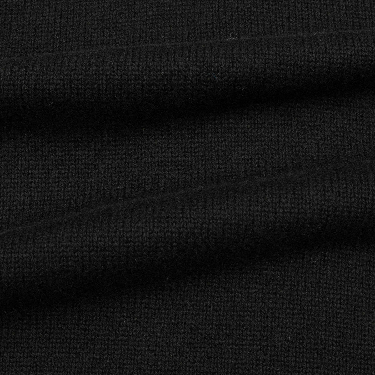 Black Contrast Virgin Wool &amp; Cashmere Zip Neck Sweater KNITWEAR Robert Old