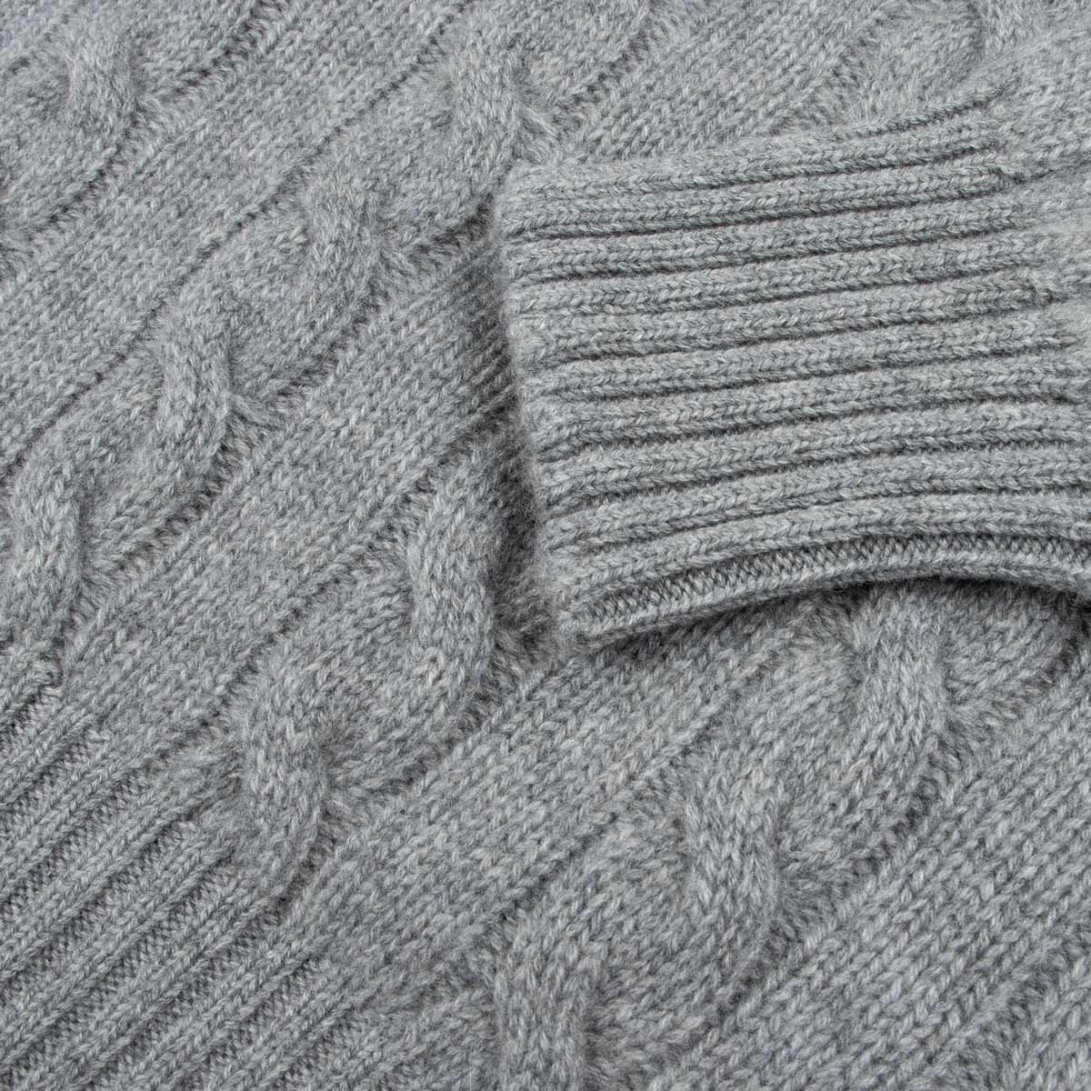 Robert Old - Flannel Rothesay 4ply Cable Crew Cashmere Sweater CASHMERE Robert Old