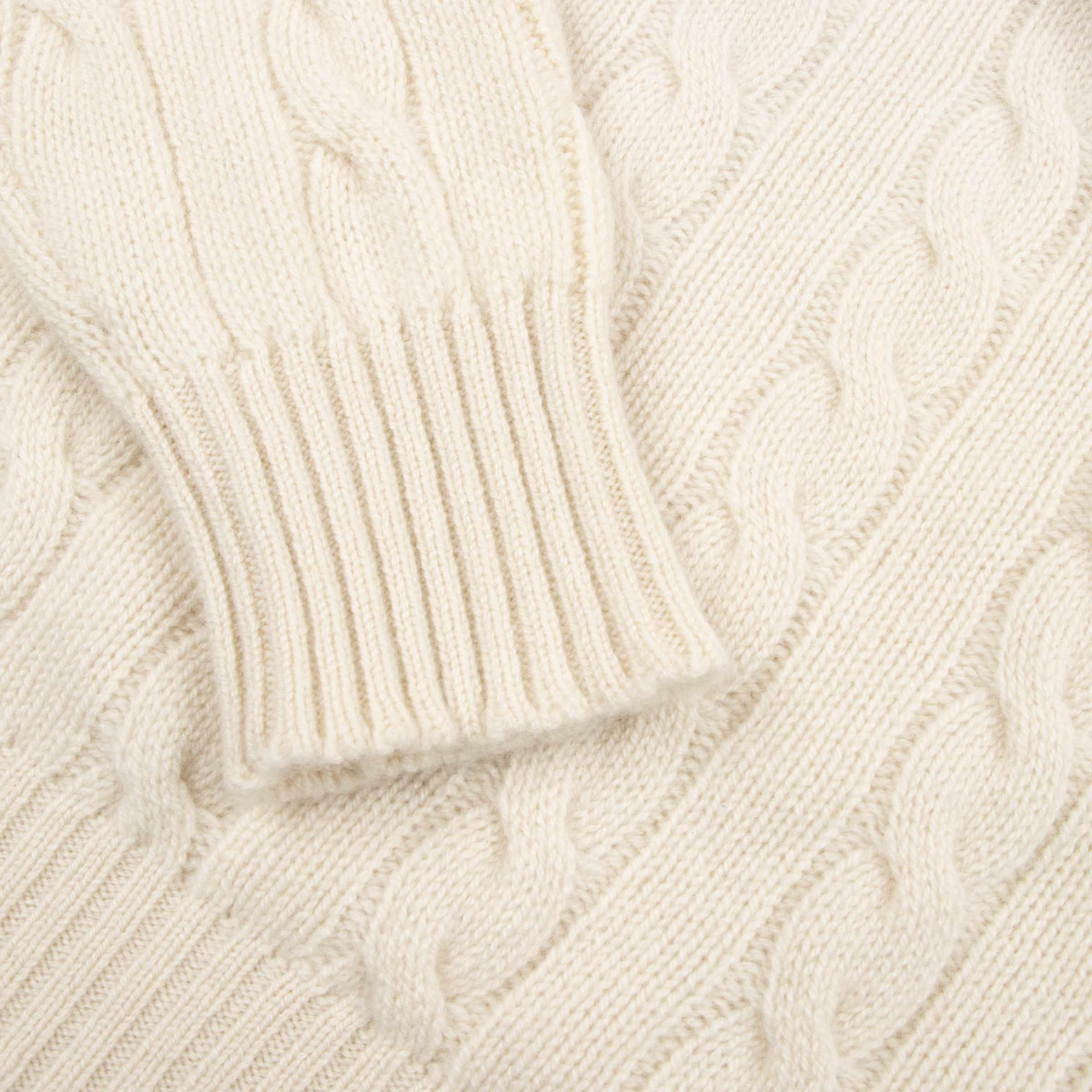 Robert Old - White Undyed Rothesay 4ply Cable Crew Cashmere Sweater CASHMERE Robert Old