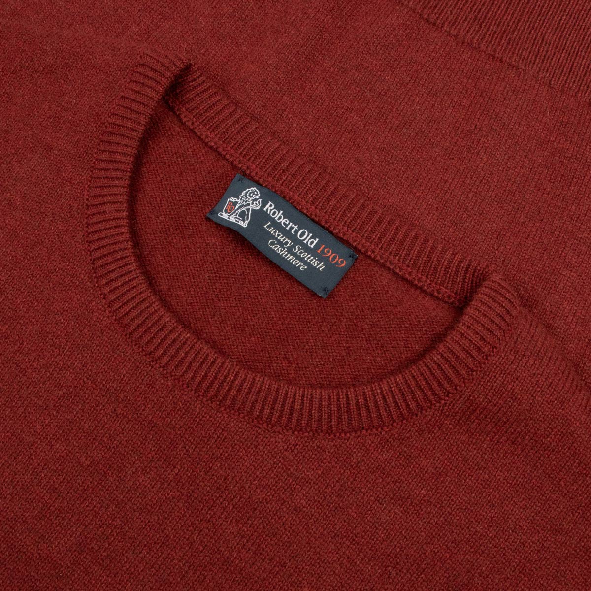 Robert Old - Russet Red Tiree 4ply Crew Neck Cashmere Sweater CASHMERE Robert Old