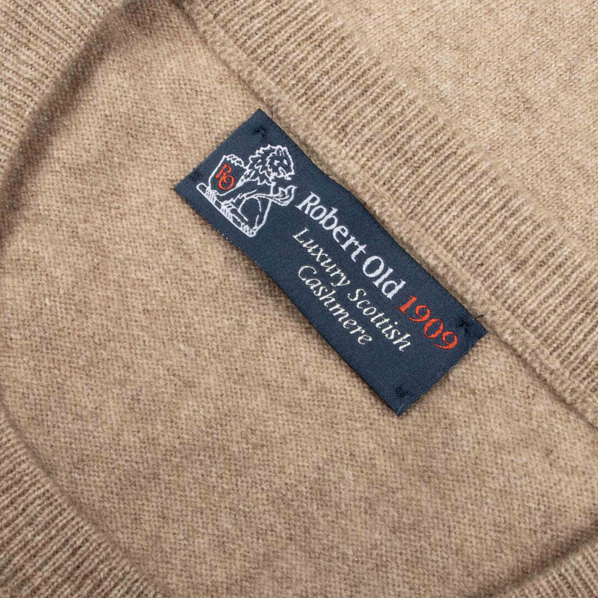 Dark Natural Highclere Cashmere Crew Neck Sweater CASHMERE Robert Old
