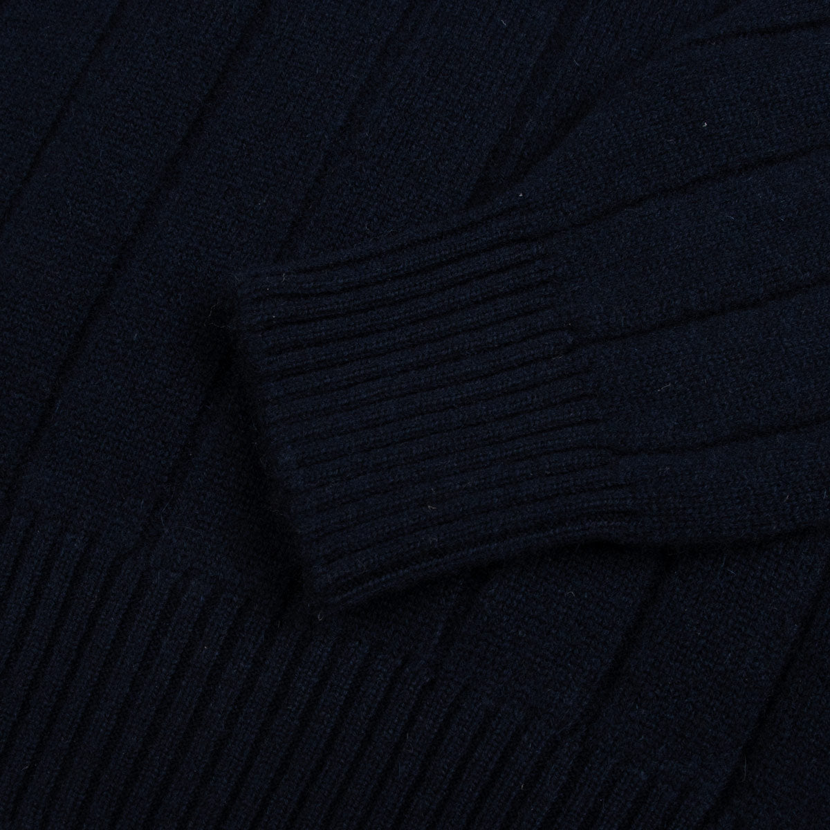 Robert Old - The Wellington Cashmere Ribbed Zip Neck Sweater - Nero Navy / Charcoal CASHMERE Robert Old