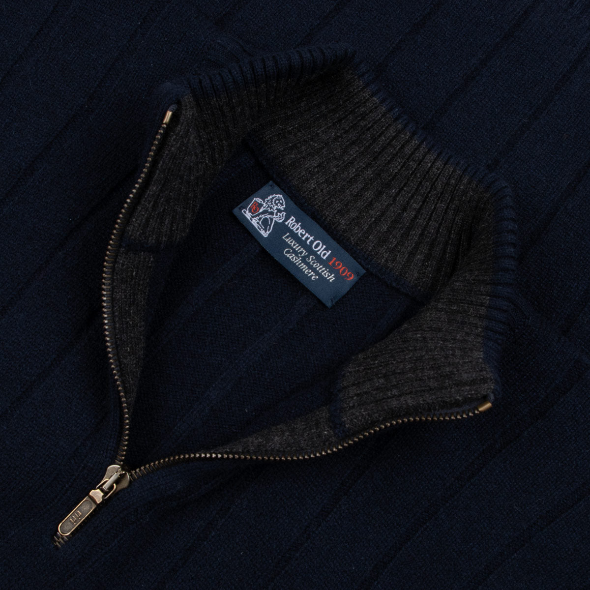 Robert Old - The Wellington Cashmere Ribbed Zip Neck Sweater - Nero Navy / Charcoal CASHMERE Robert Old