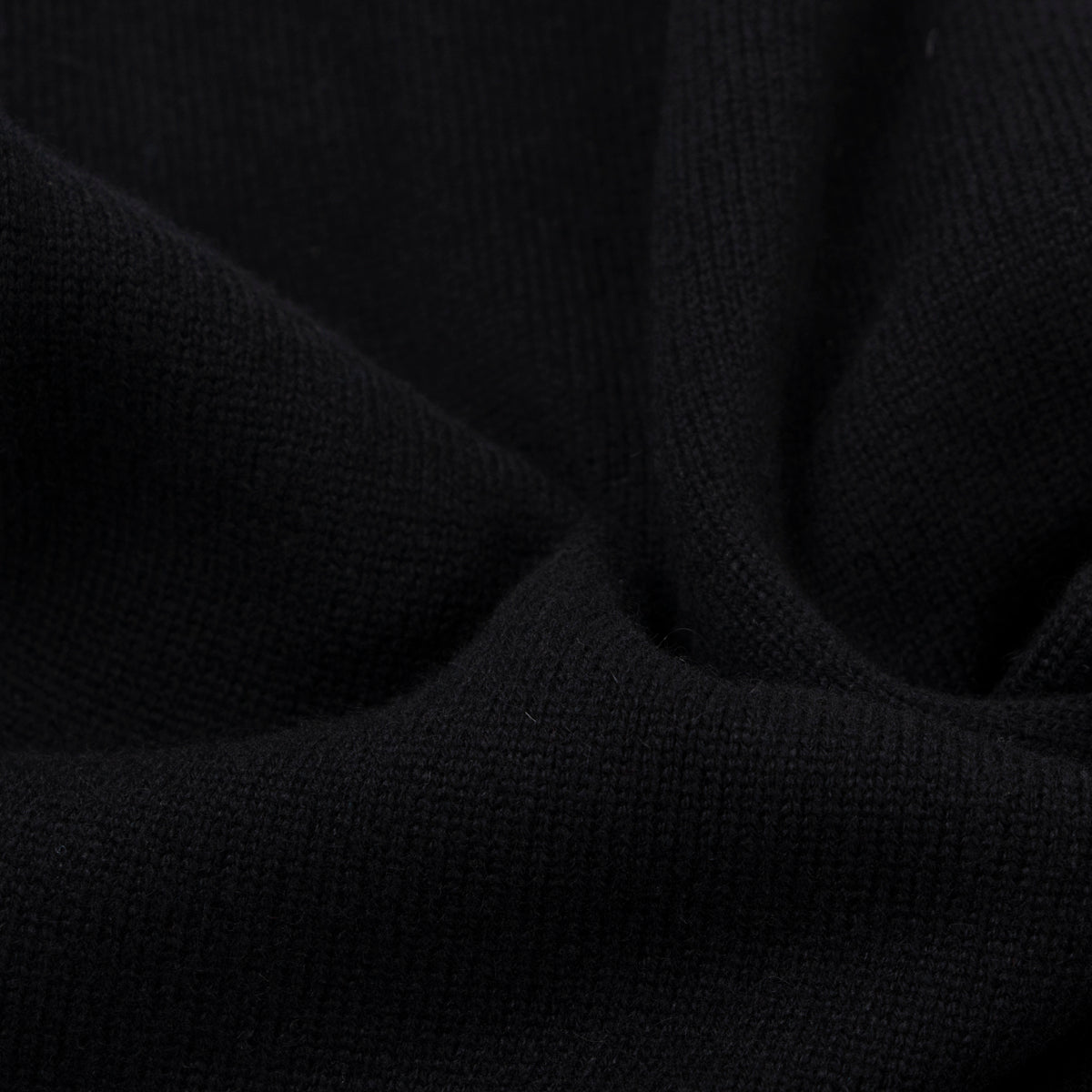 Black Mallaig 4ply Cashmere Cardigan CASHMERE Robert Old