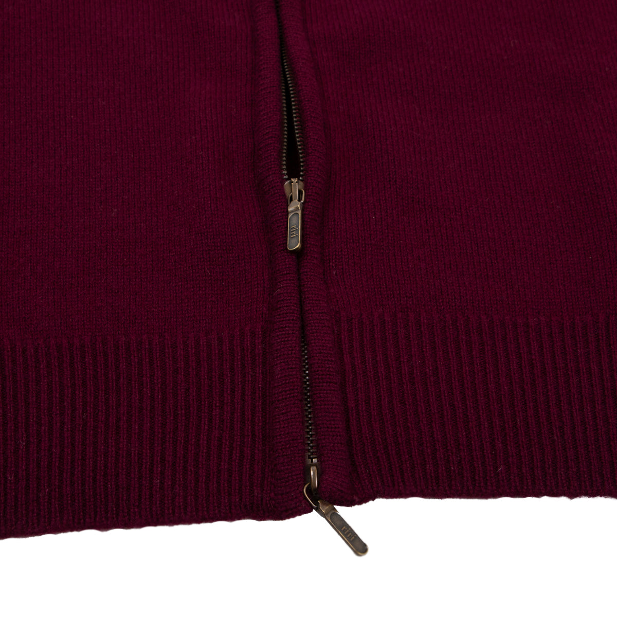 The Barra 4ply Full Zip Cashmere Cardigan - Pompeii Red - Astrakhan CASHMERE Robert Old