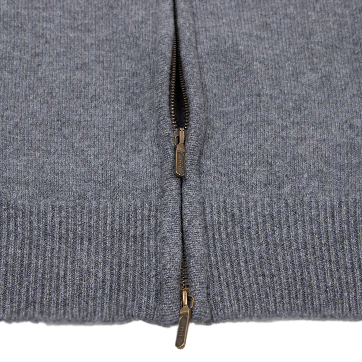 The Barra 4ply Full Zip Cashmere Cardigan - Smog Grey / Brume CASHMERE Robert Old
