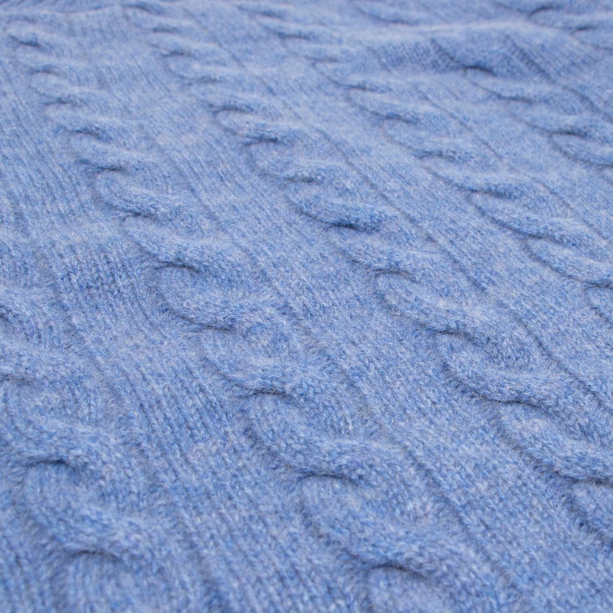 Lapis Blue Rothesay 4ply Cable Crew Cashmere Sweater CASHMERE Robert Old