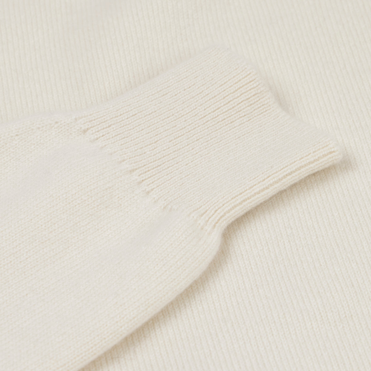 The Bowmore 1/4 Zip Neck Cashmere Sweater - White Undyed / Smog CASHMERE Robert Old