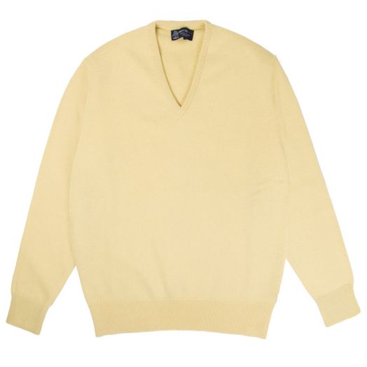Lemon Frost Tobermorey 4ply V-Neck Cashmere Sweater